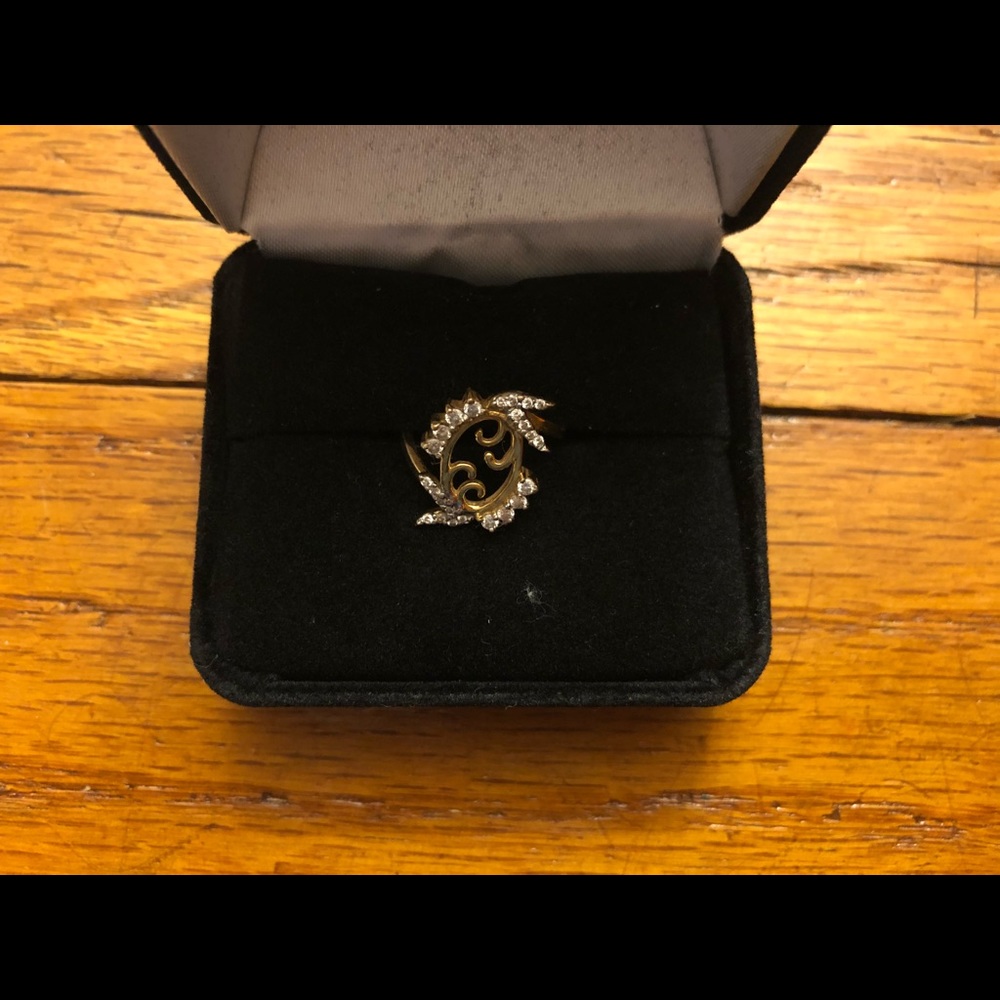 diamond ring - Picture 2 of 4